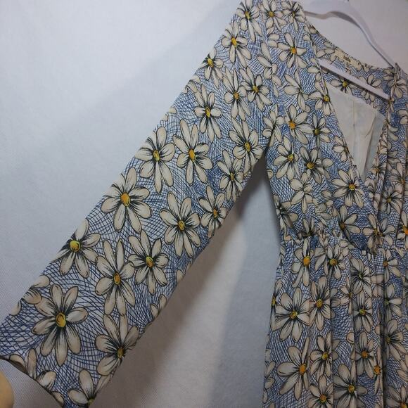 Into Blue Floral Daisy Print Long Sleeve Dress Size 8 - Picture 5 of 7